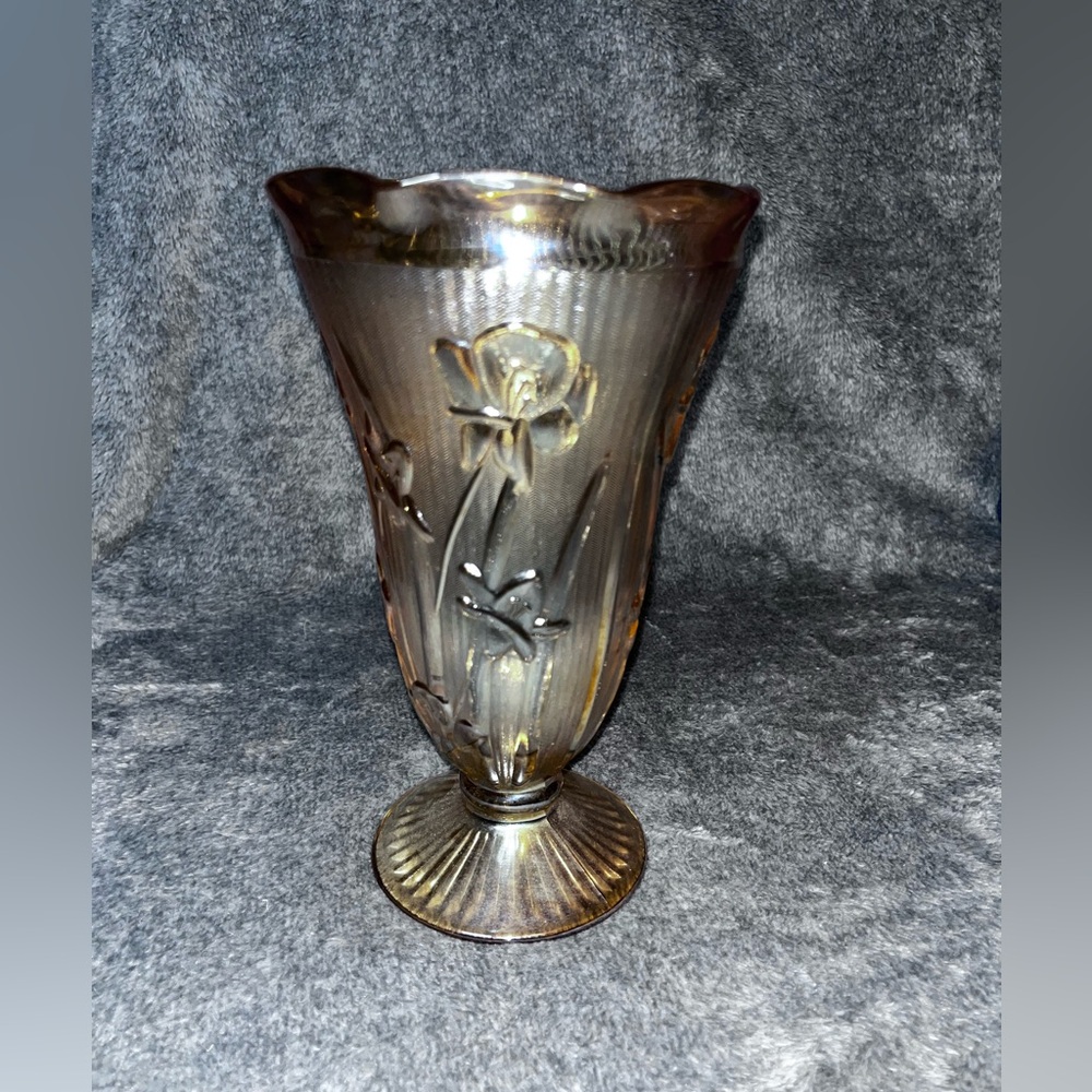 Vintage Jeanette Iris Vase Depression Glass